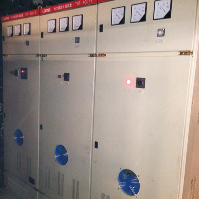本公司應用先進的電力電子技術和智能控制技術，采用科學、經濟
等有效的技術手段不但解決了在諧波工況下并聯(lián)電容器補償?shù)耐肚袉栴}，
而且還可根據(jù)用戶實際情況和要求…